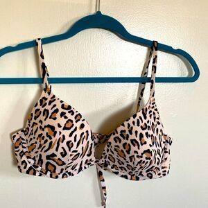Cheetah Bikini print top, adjustable straps size 34C